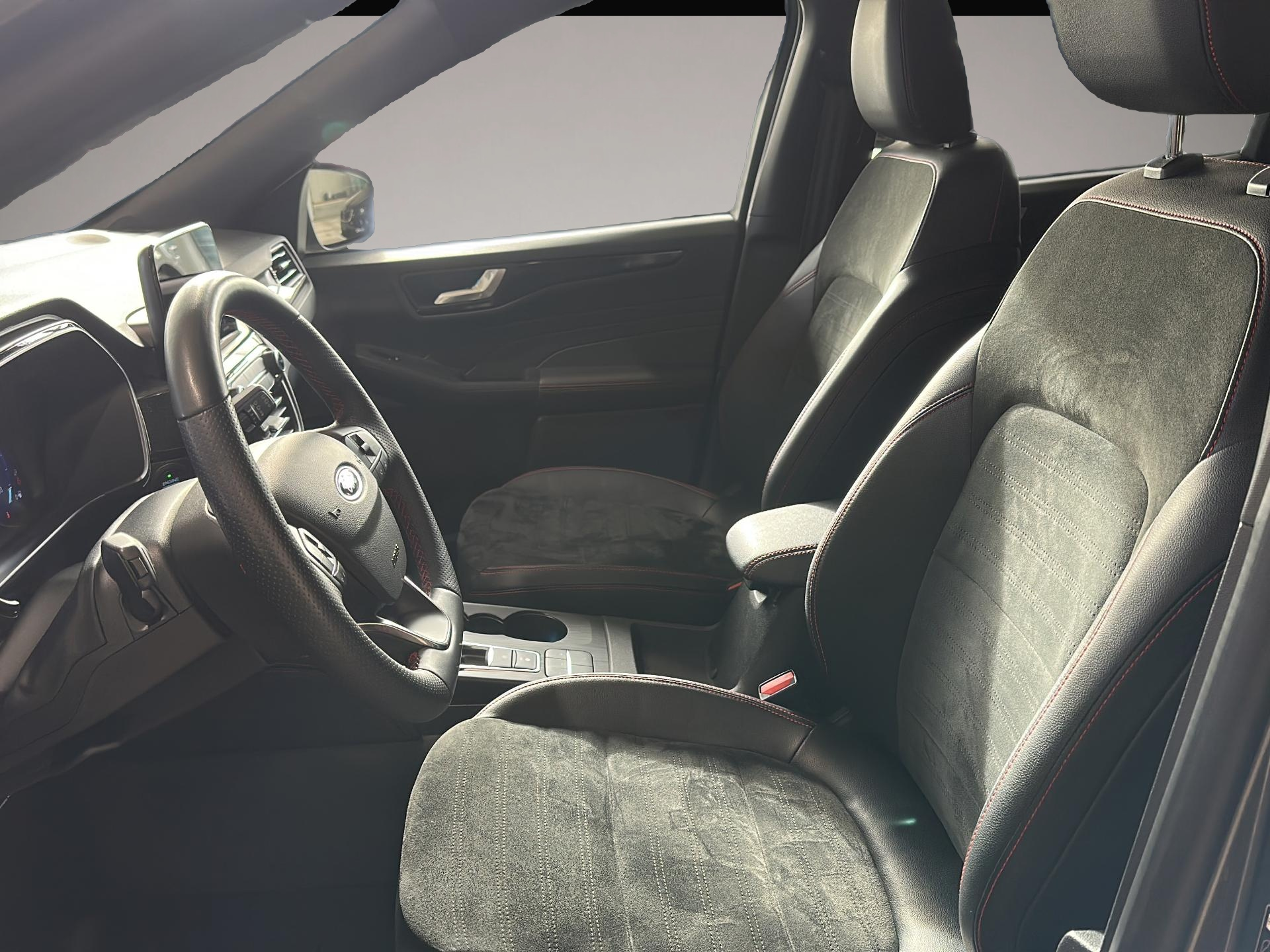 Ford Kuga (11/2022, Hybrid (Benzin/Elektro))