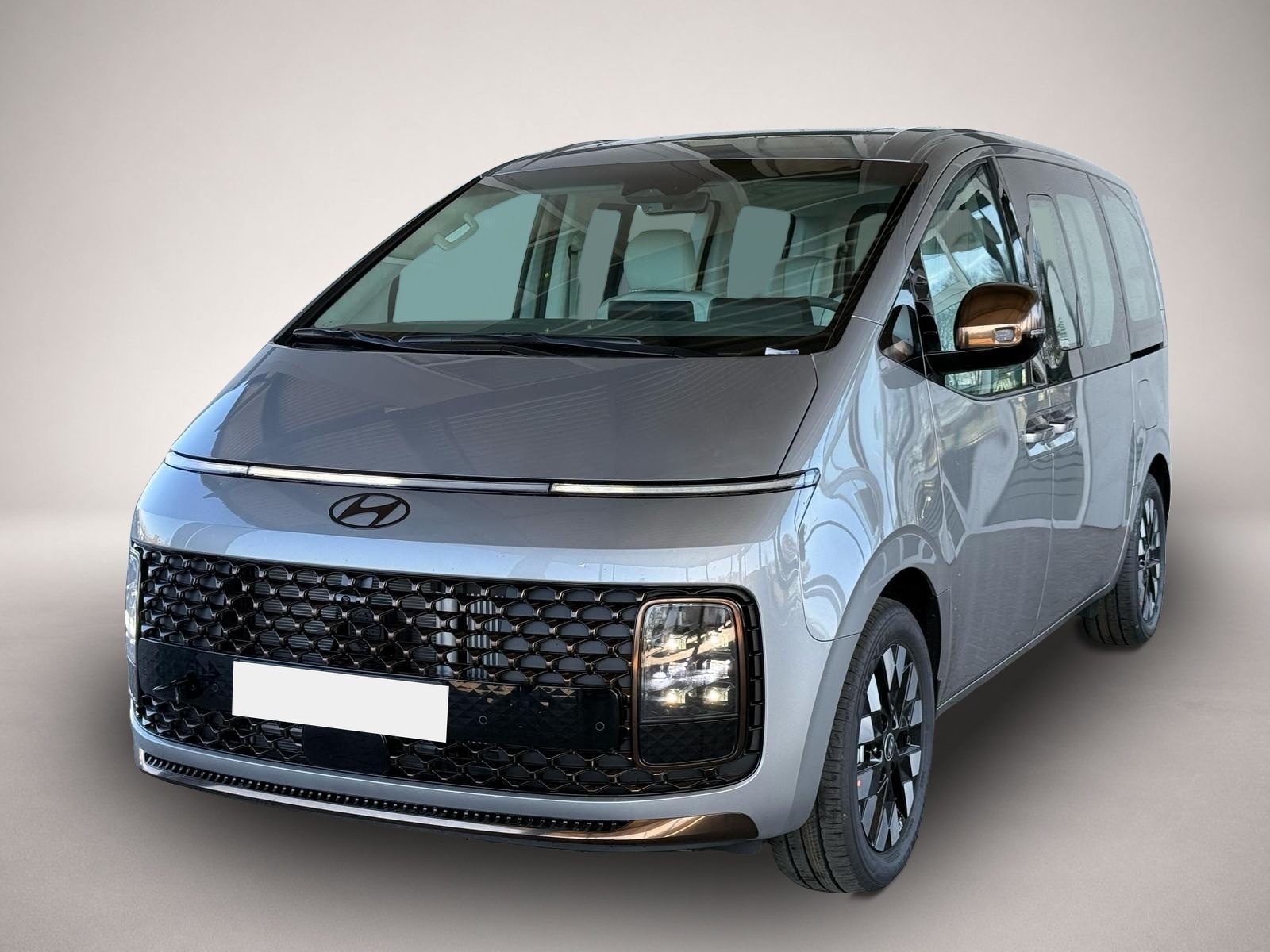 Hyundai STARIA (07/2025, Hybrid (Benzin/Elektro))