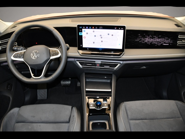 Volkswagen Tiguan (08/2025, )
