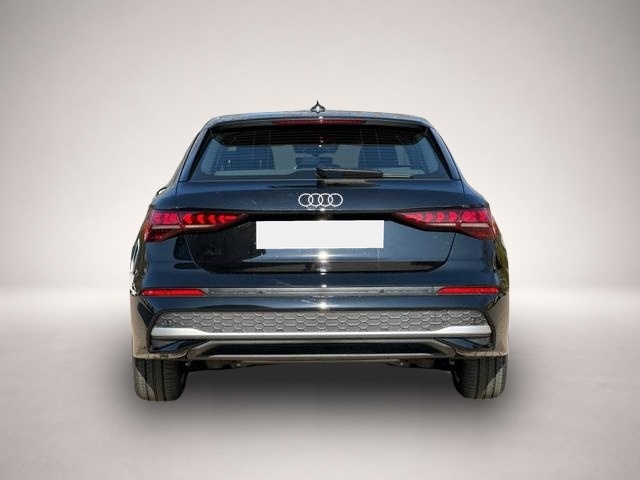 Audi A3 (06/2026, Benzin)