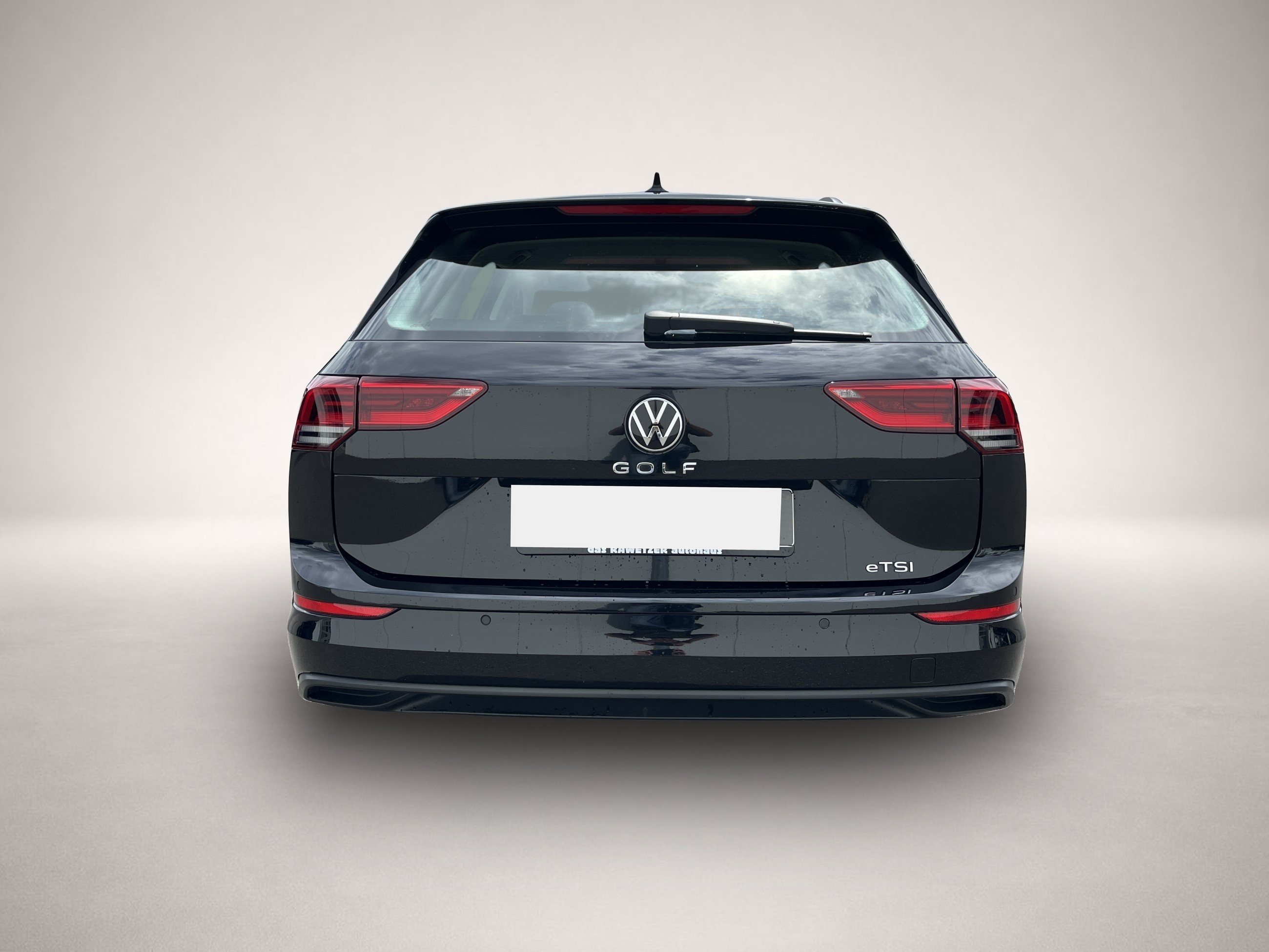 Volkswagen Golf (11/2023, Benzin)