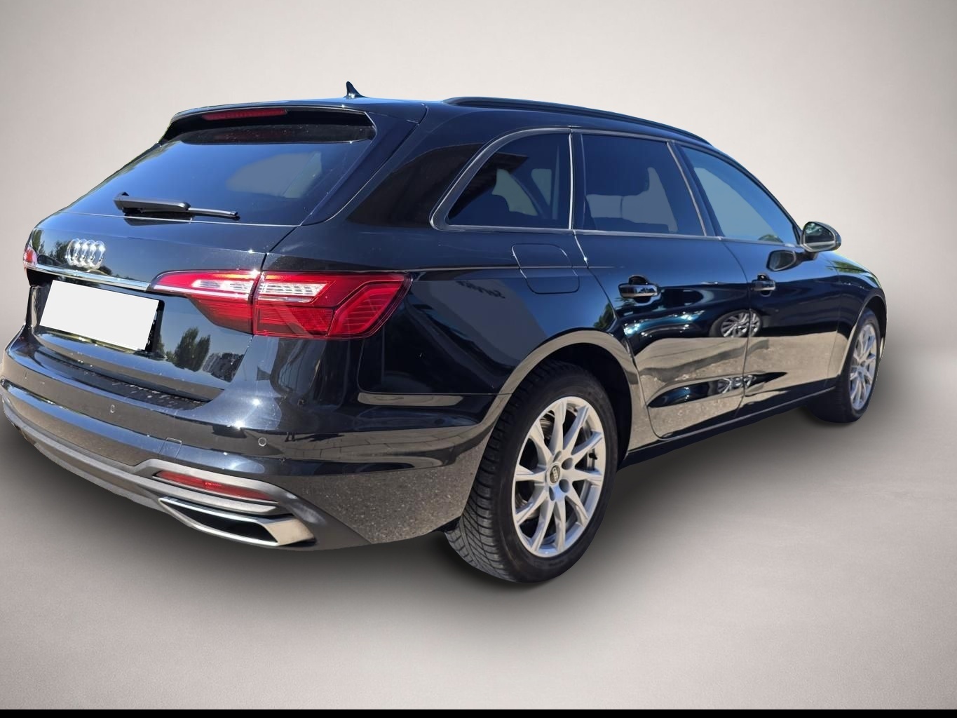 Audi A4 (09/2022, )