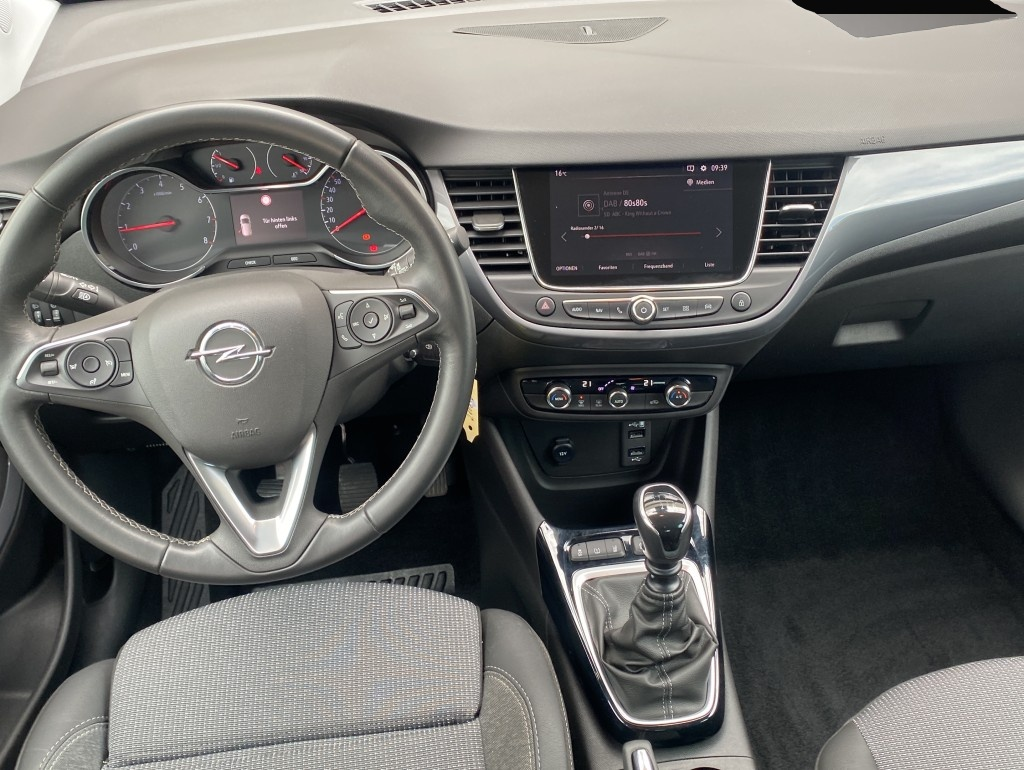 Opel Crossland (X) (10/2024, Benzin)