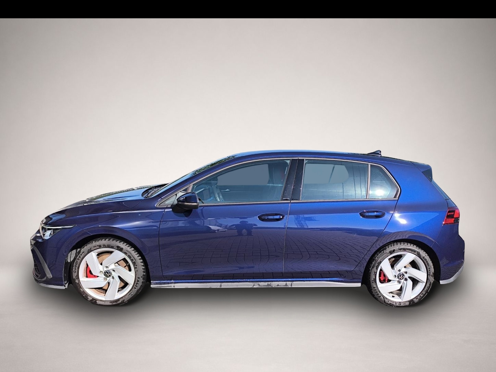 Volkswagen Golf (05/2022, Benzin)