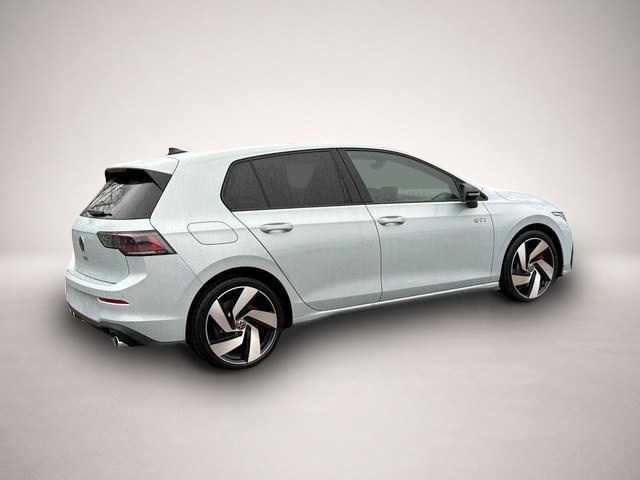 Volkswagen Golf, image 4 of 4