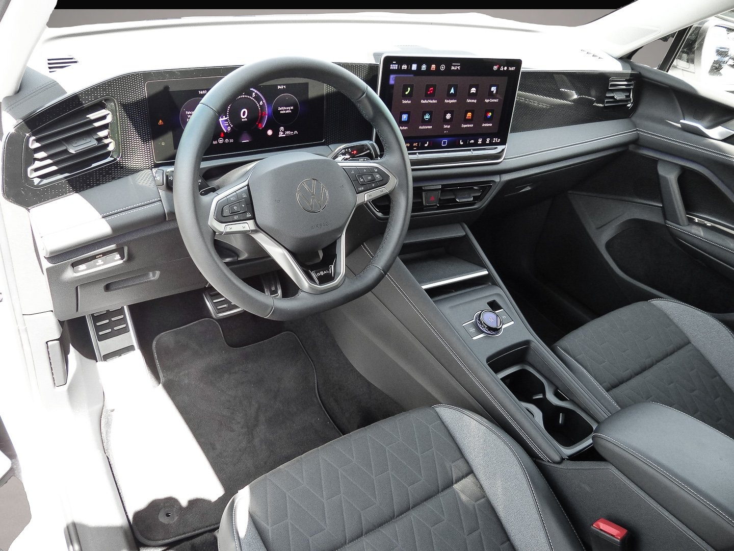 Volkswagen Tiguan (07/2025, Benzin)