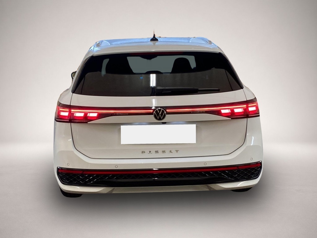 Volkswagen Passat Variant (04/2025, Diesel)