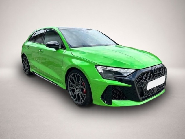 Audi RS3 (04/2025, Benzin)