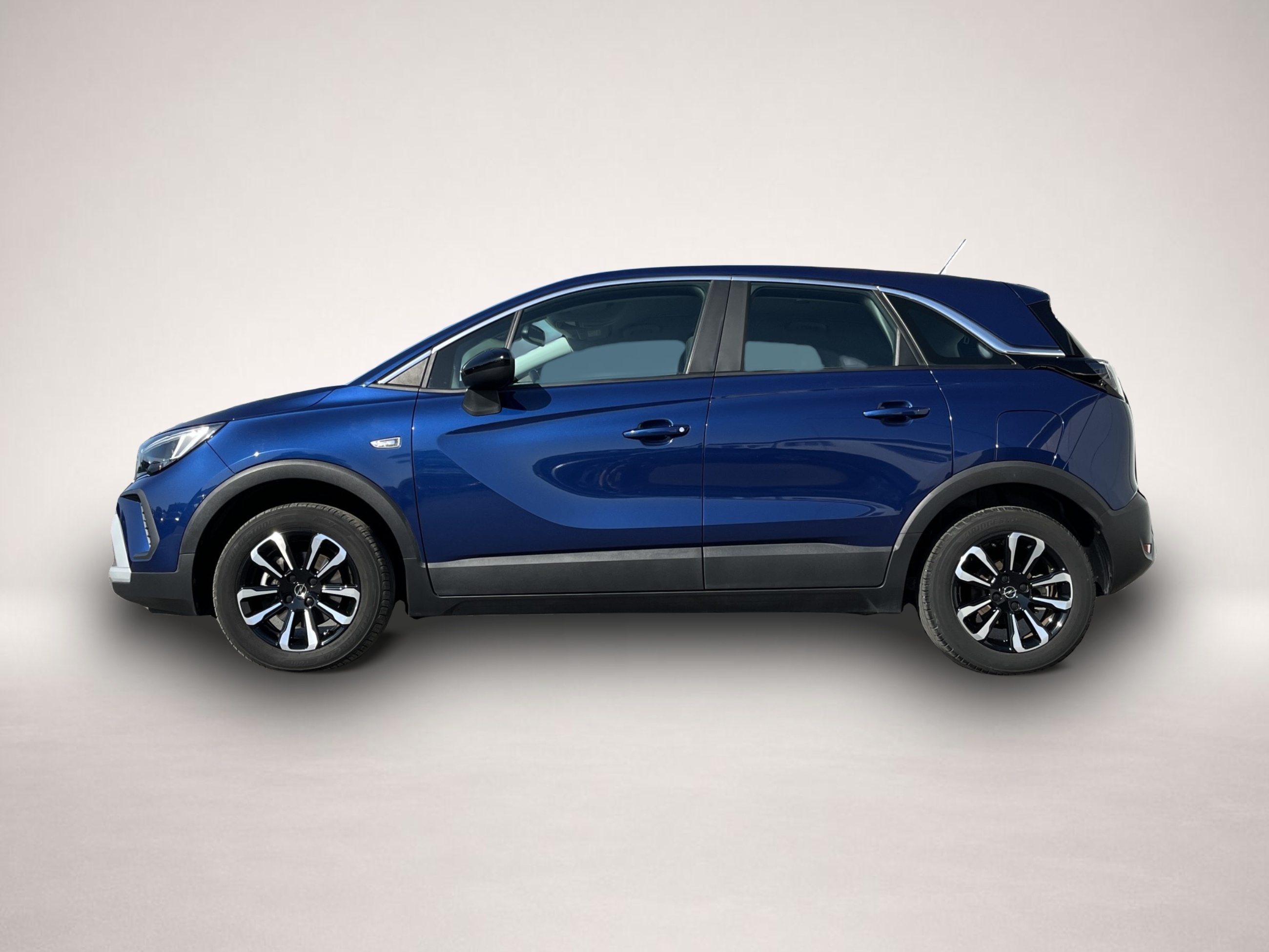 Opel Crossland (X) (12/2022, Benzin)