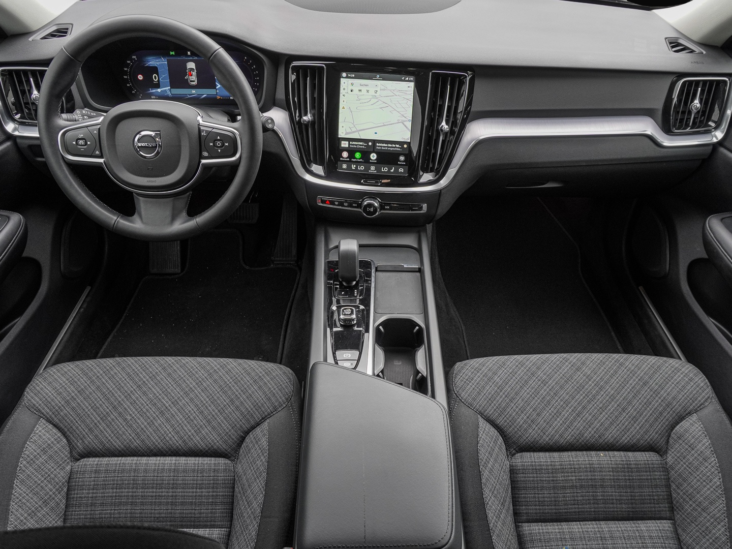 Volvo V60 (06/2024, Benzin)