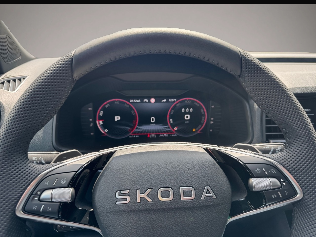 Skoda Karoq (, Benzin)