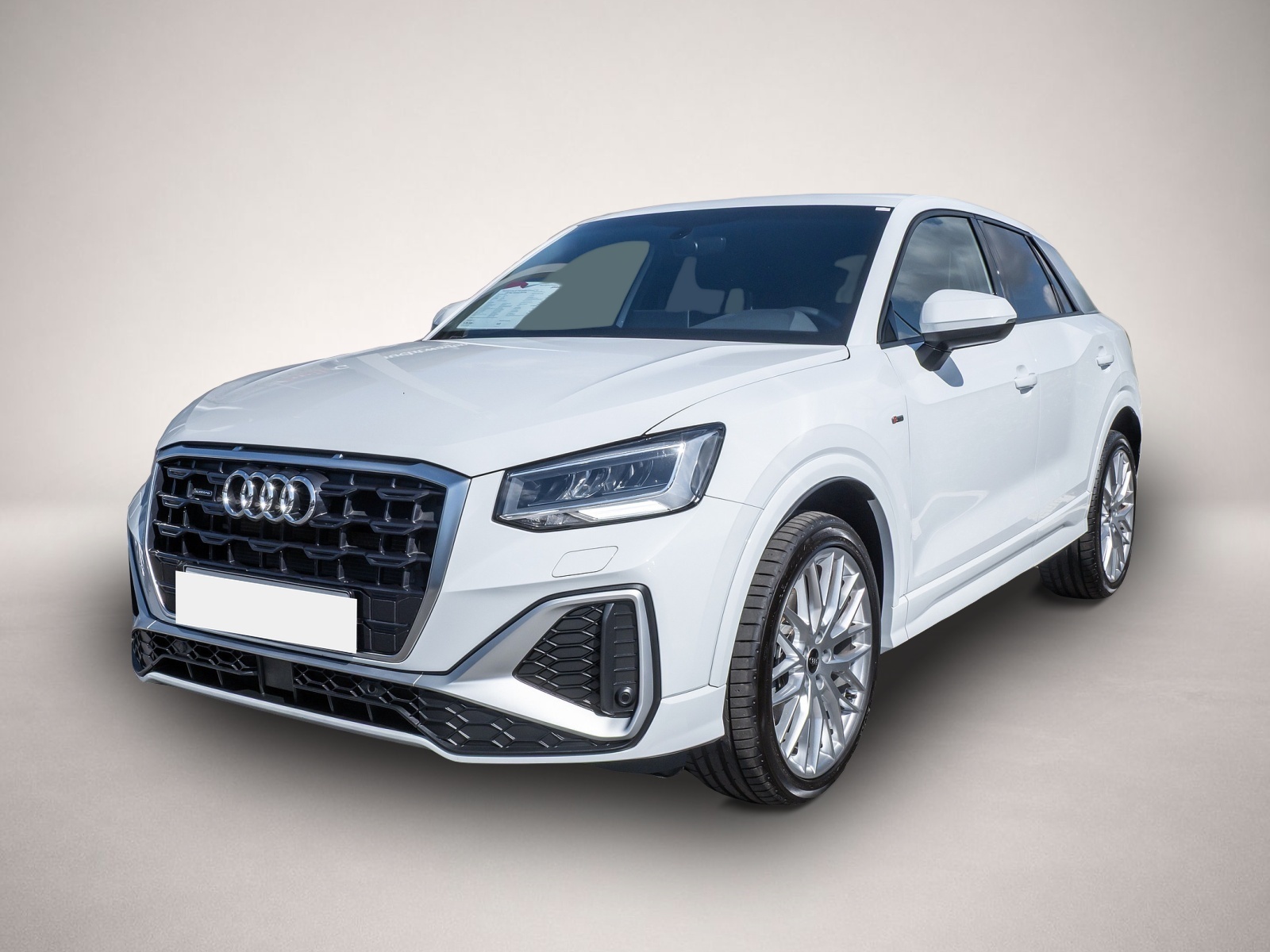 Audi Q2 (06/2022, Benzin)