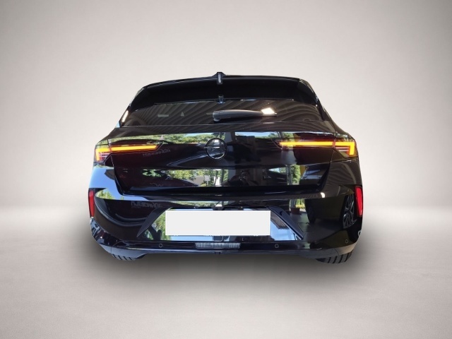 Opel Astra (05/2025, Benzin)