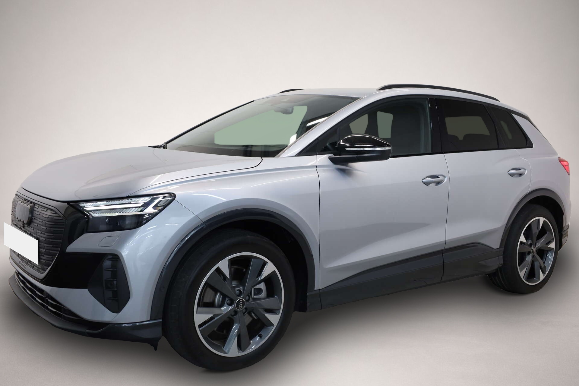 Audi Q4 e-tron (01/2024, ELECTRIC)