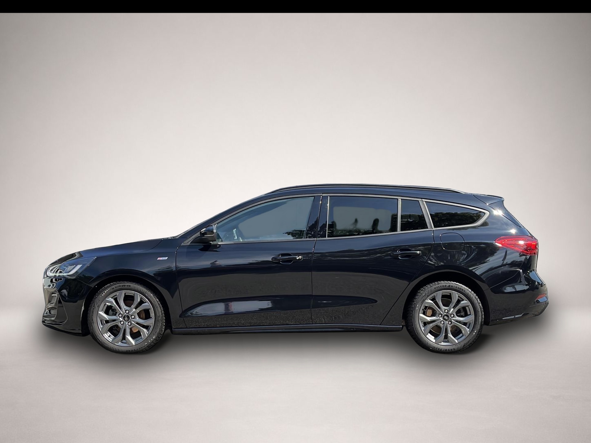 Ford Focus (11/2023, Benzin)