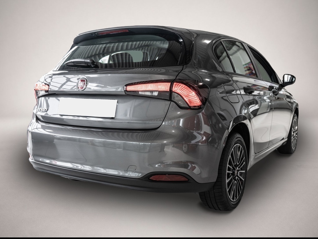 Fiat Tipo (10/2022, Benzin)