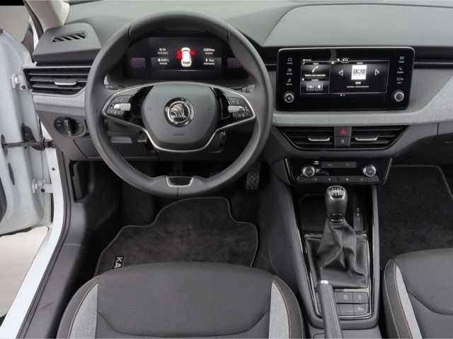 Skoda Kamiq (06/2024, Benzin)