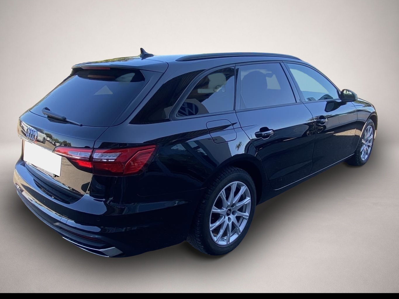 Audi A4 (08/2022, )