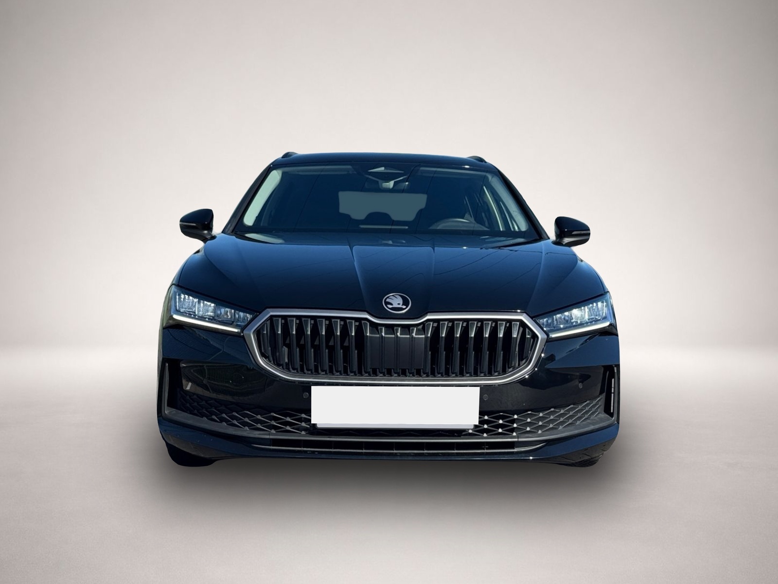 Skoda Superb (01/2025, Benzin)