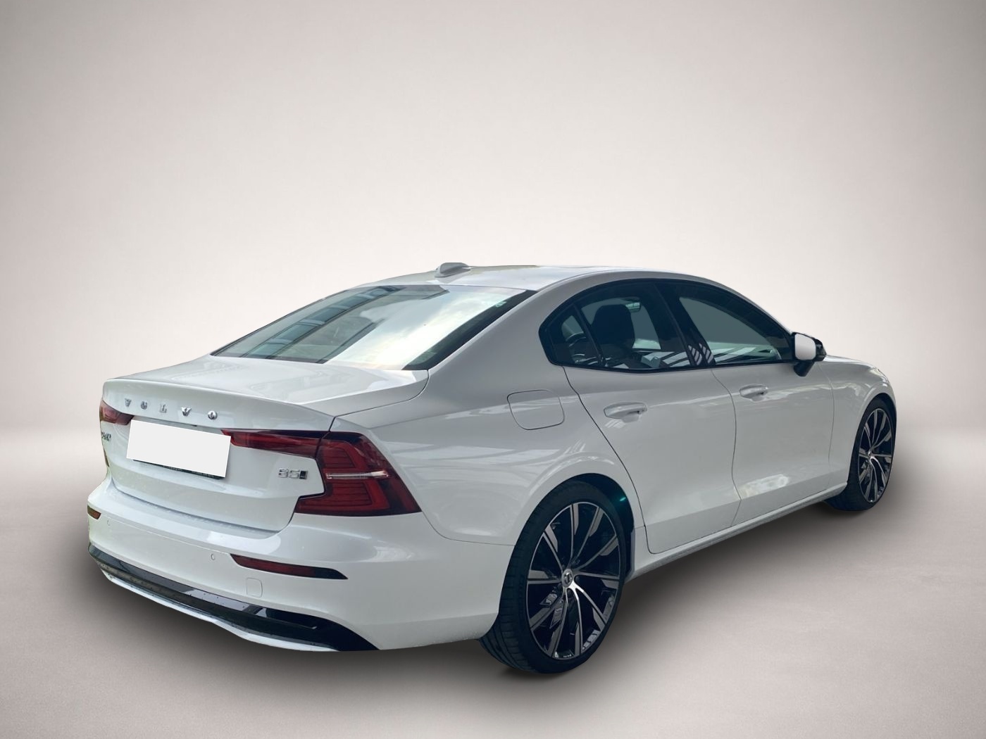 Volvo S60 (12/2023, Benzin)