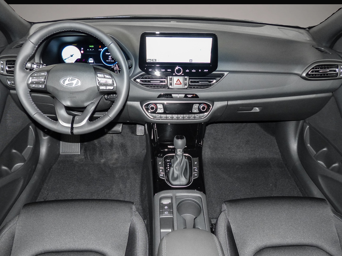 Hyundai i30 (06/2026, Benzin)