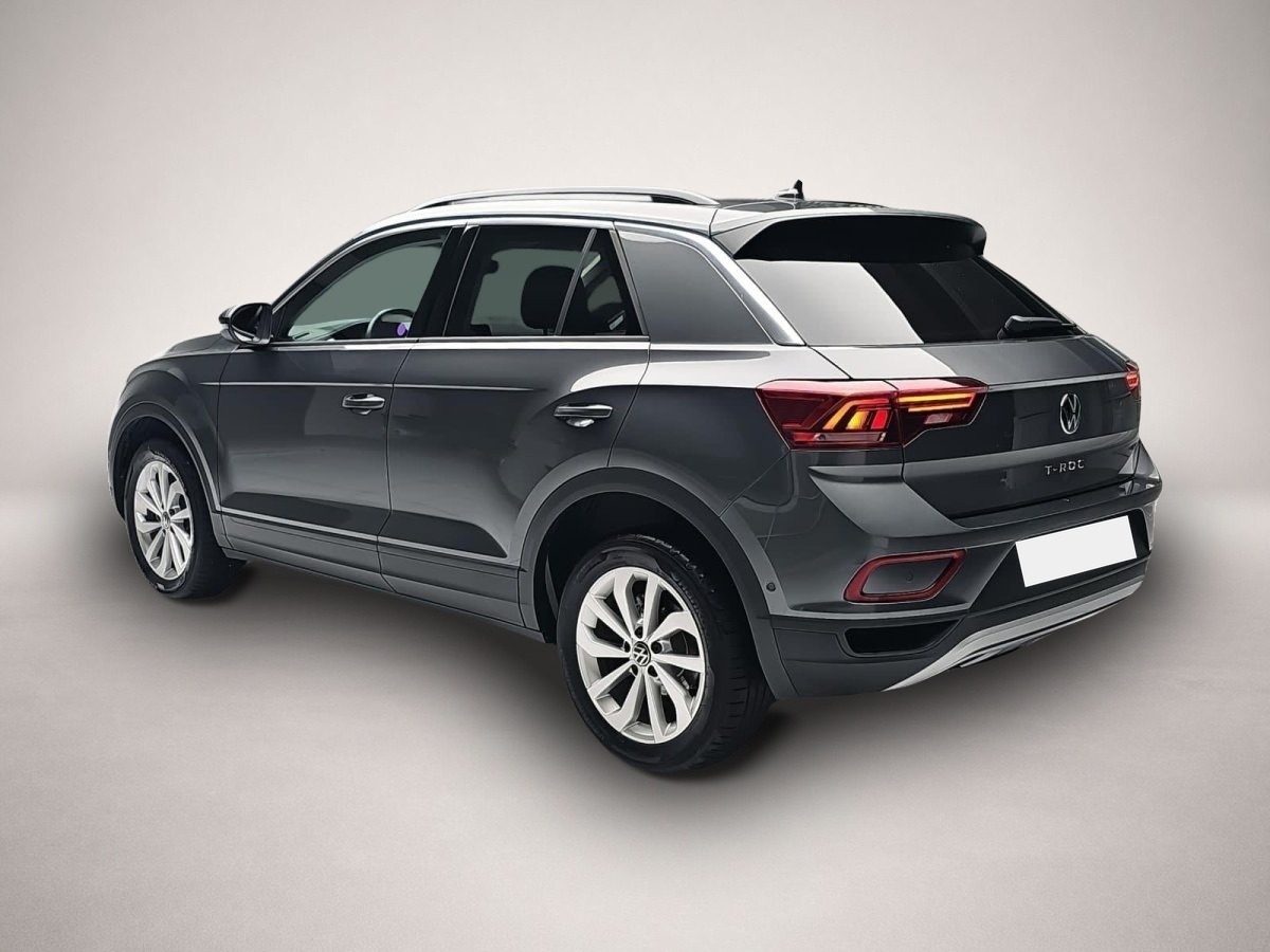 Volkswagen T-Roc (05/2025, Benzin)