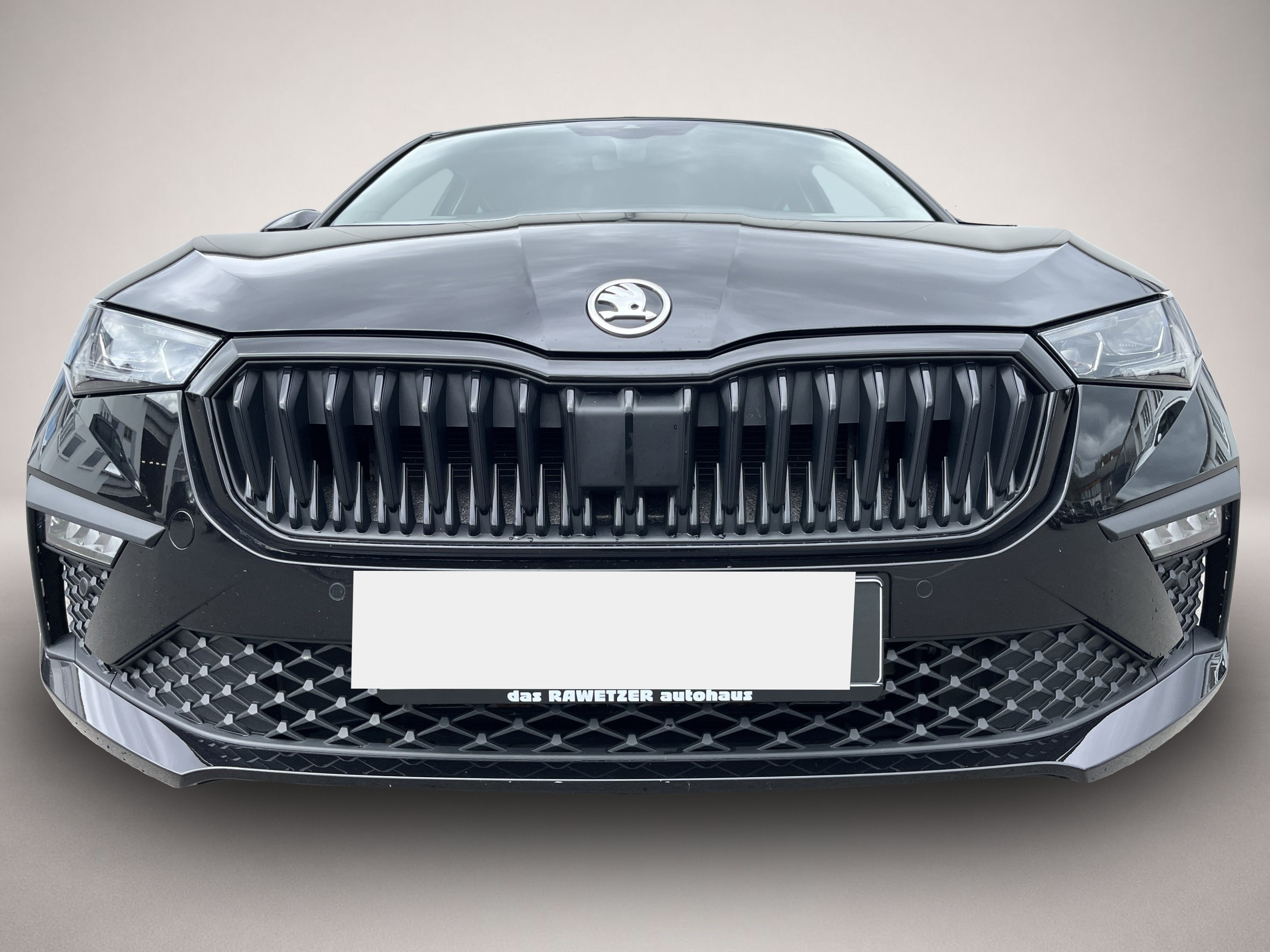 Skoda Scala (09/2025, Benzin)