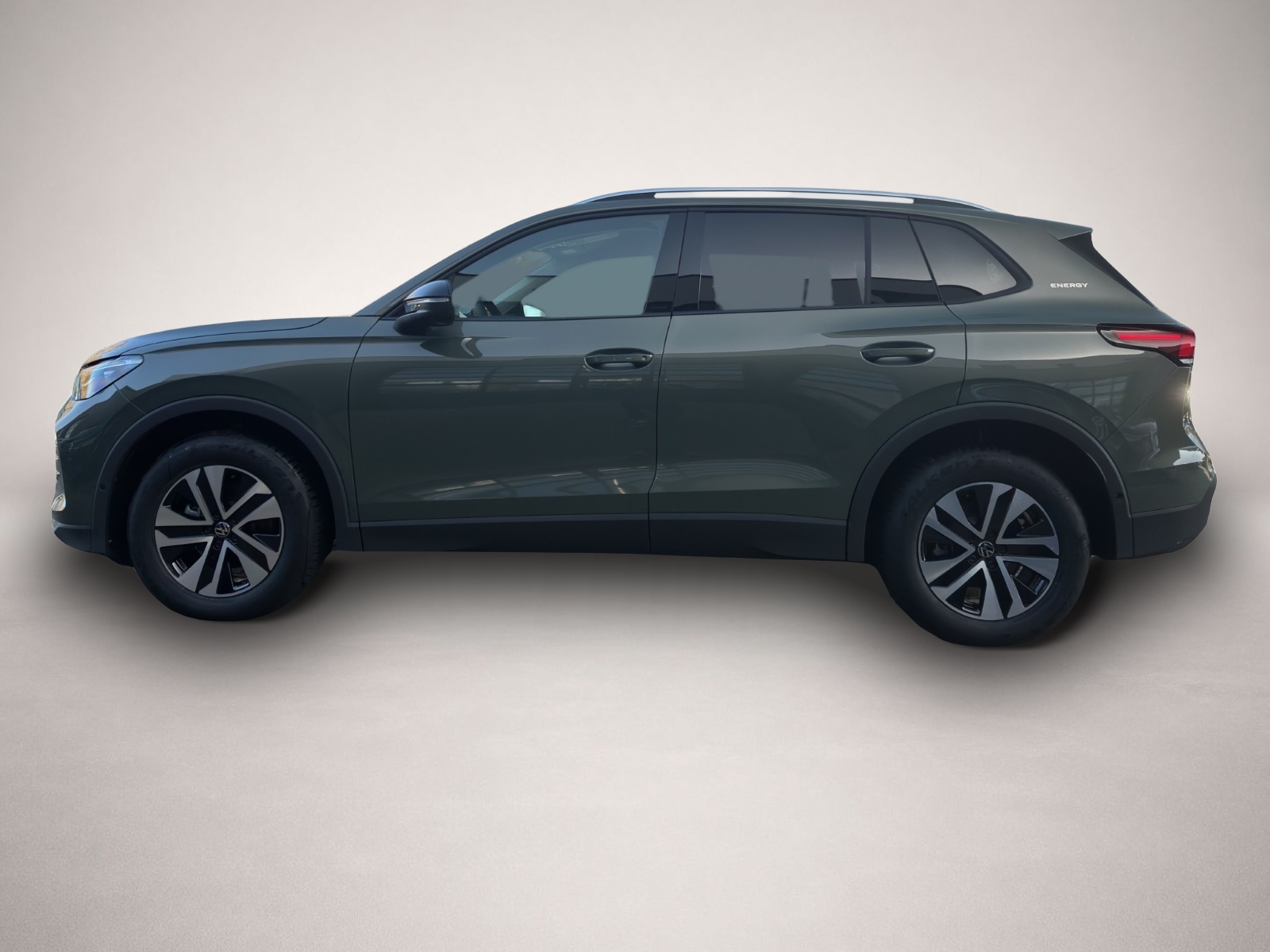 Volkswagen Tiguan (03/2026, Benzin)