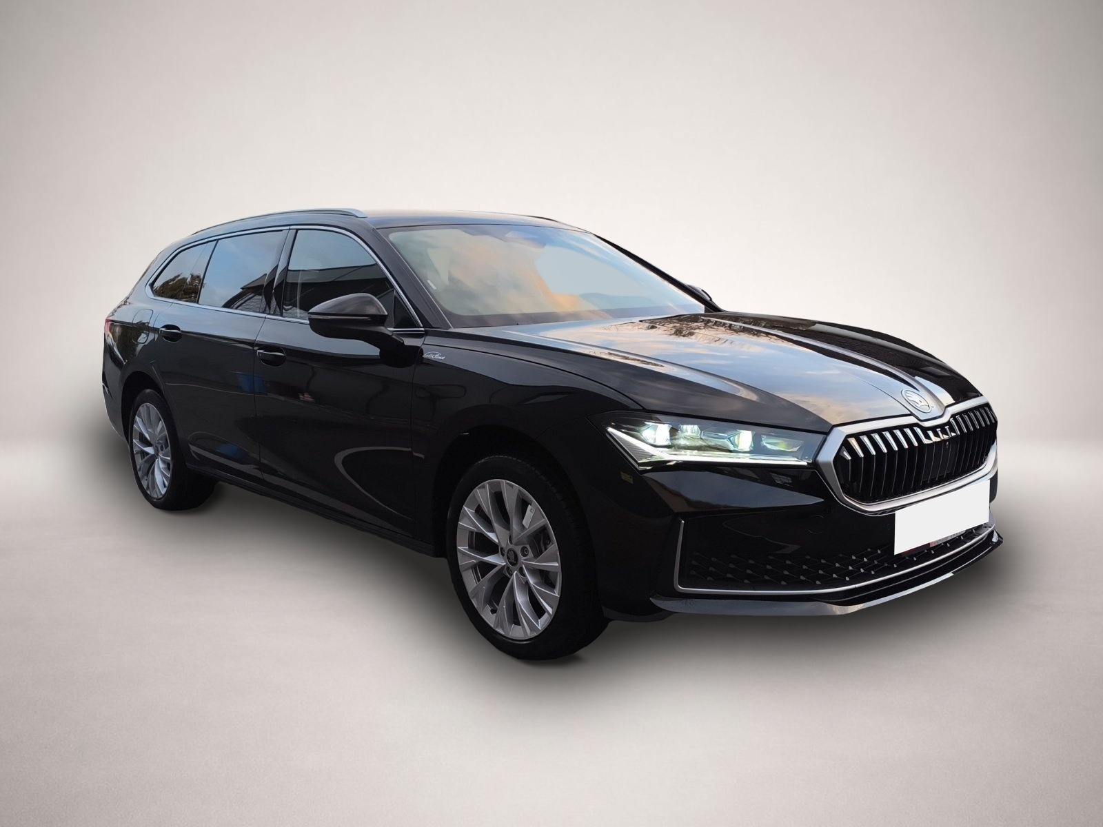 Skoda Superb, Bild 3 von 8