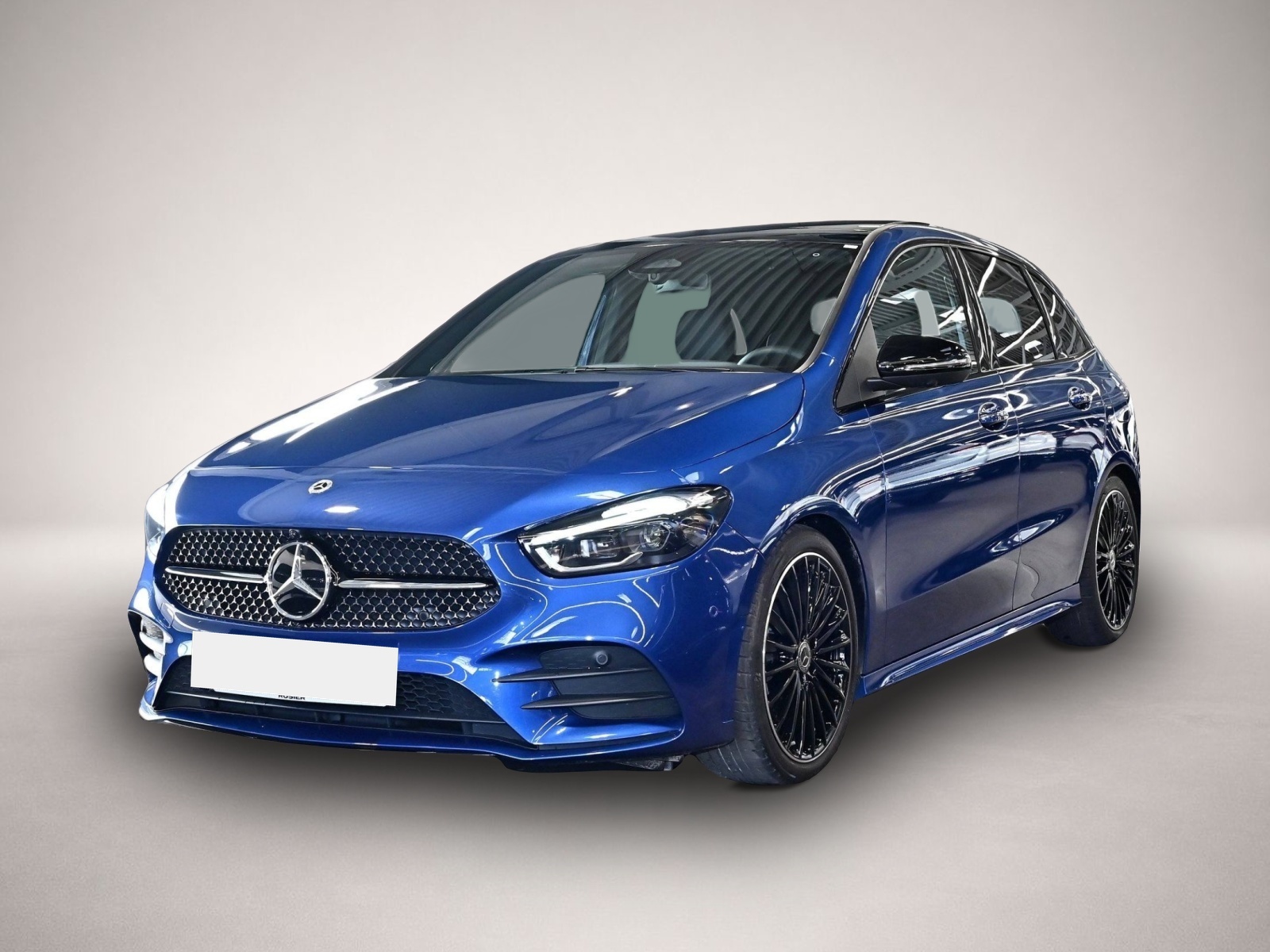 Mercedes-Benz B 220 (01/2025, Diesel)
