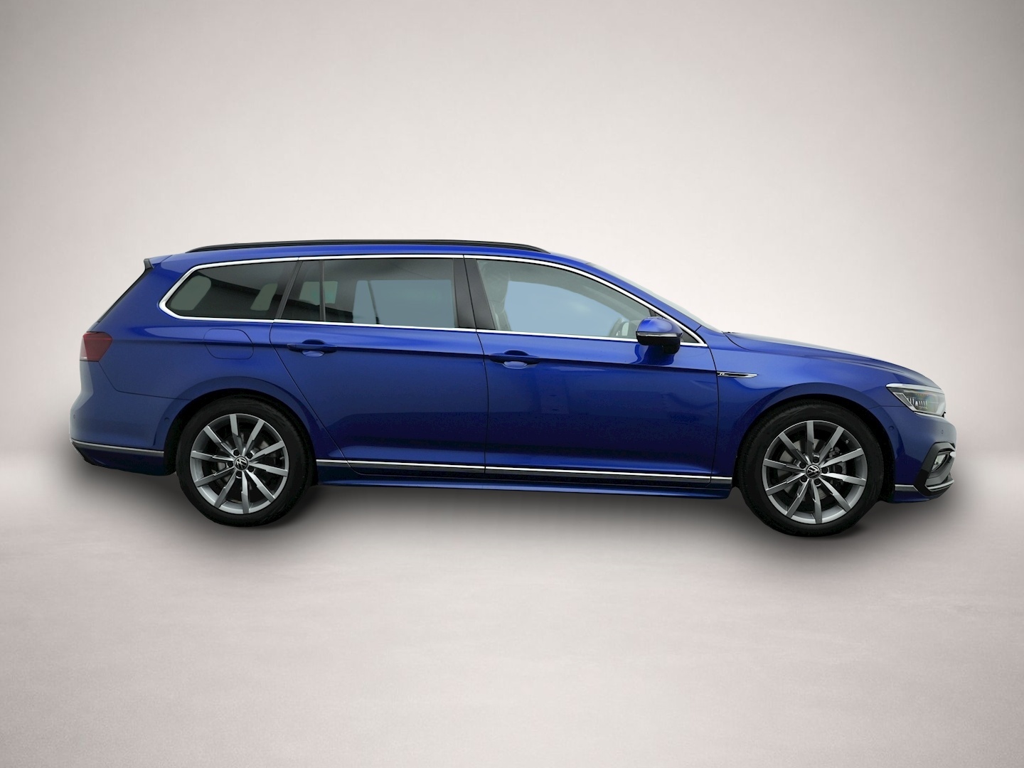 Volkswagen Passat Variant (09/2022, Benzin)