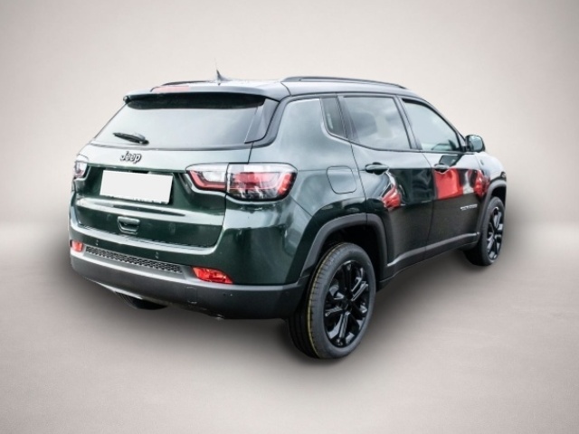 Jeep Compass (02/2025, Benzin)
