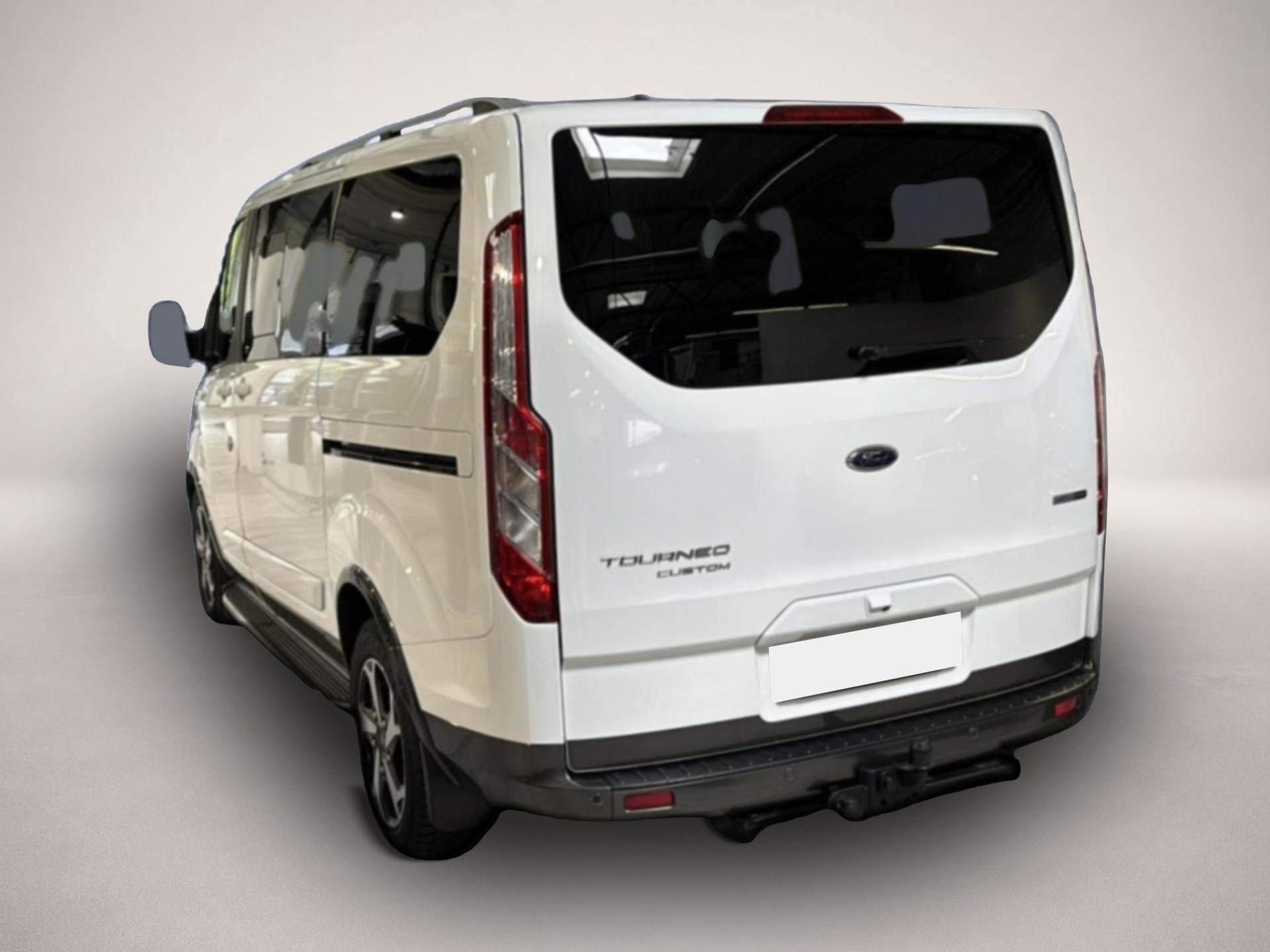 Ford Tourneo Custom (04/2022, Diesel)