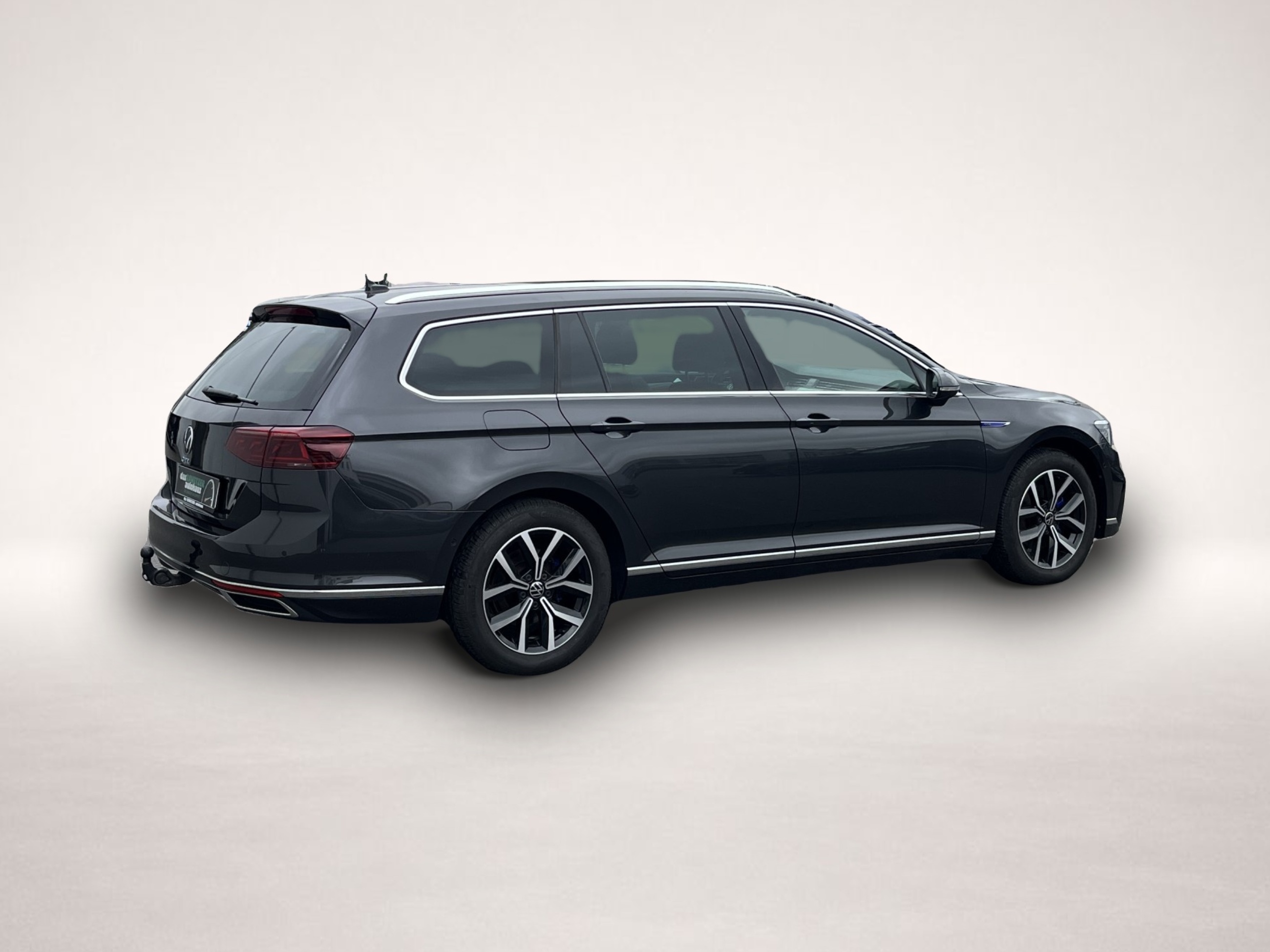 Volkswagen Passat Variant (01/2023, Hybrid (Benzin/Elektro))