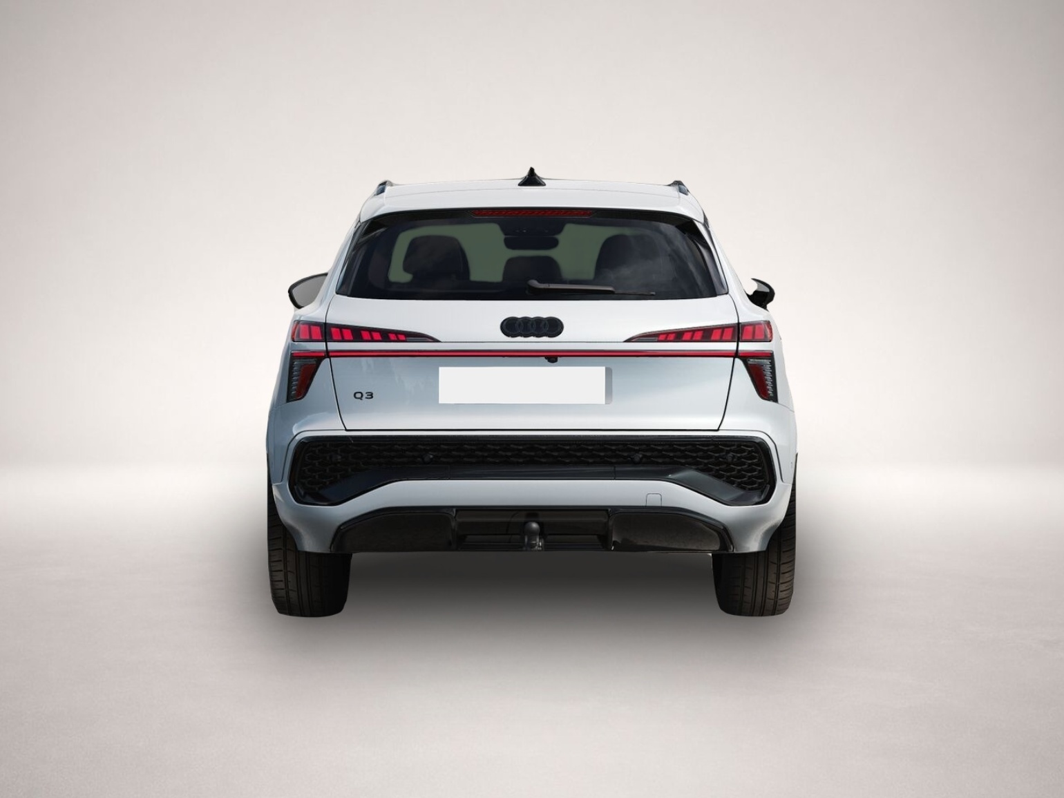 Audi Q3 (, Benzin)