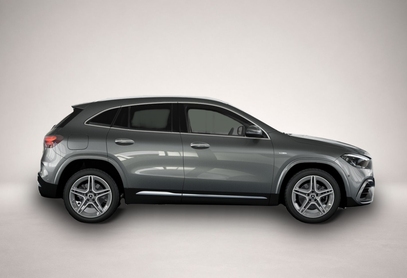 Mercedes-Benz GLA 250 (09/2025, Hybrid (Benzin/Elektro))