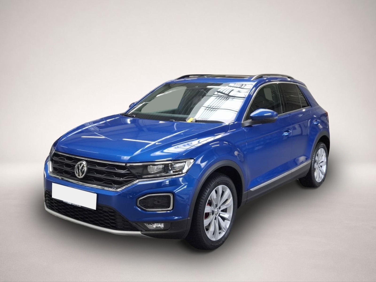 Volkswagen T-Roc (04/2020, Benzin)