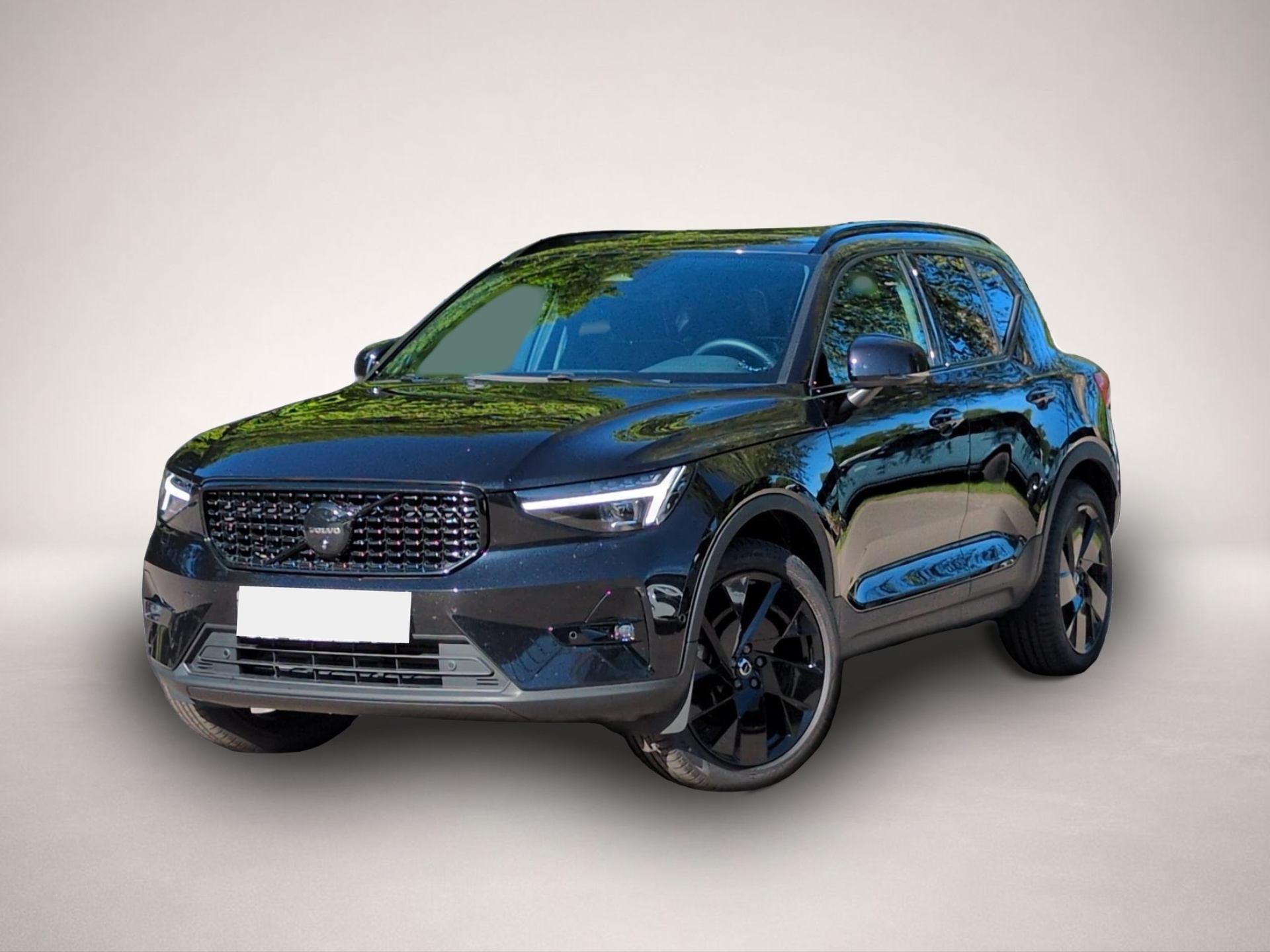 Volvo XC40 (10/2025, Benzin)