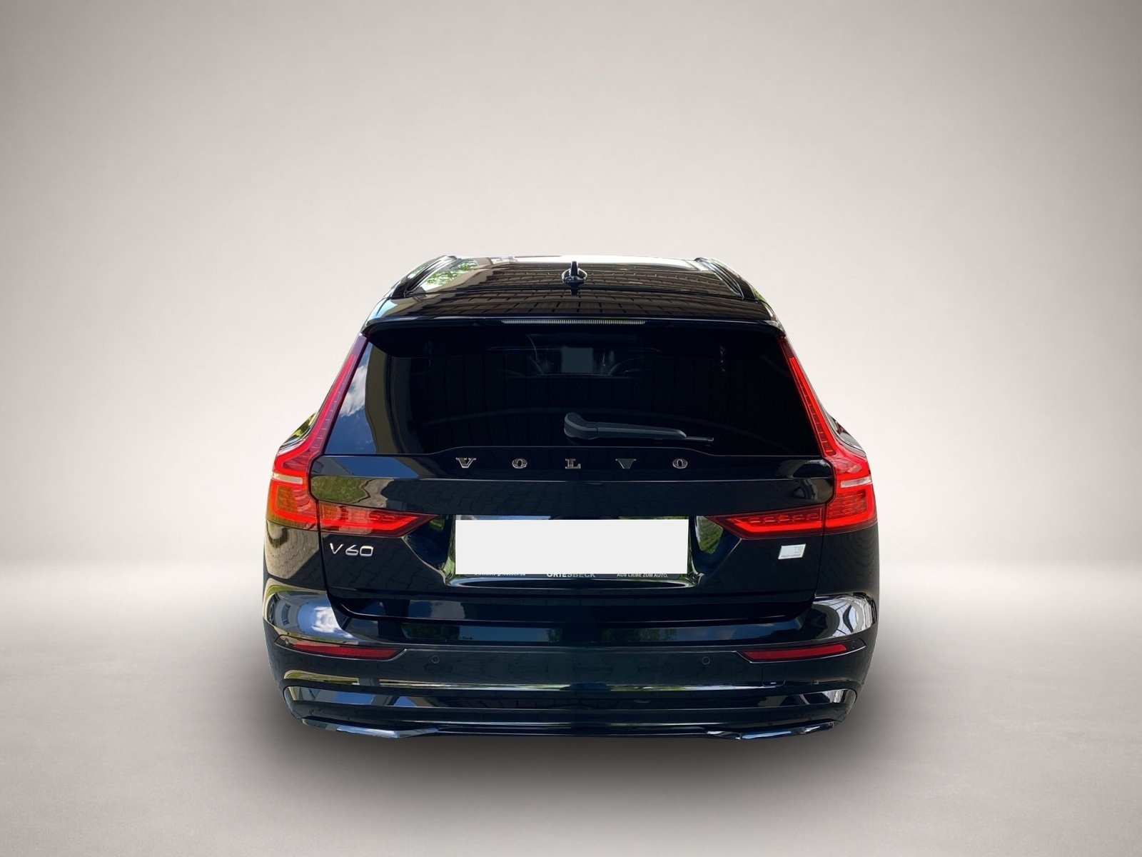 Volvo V60 (04/2023, )