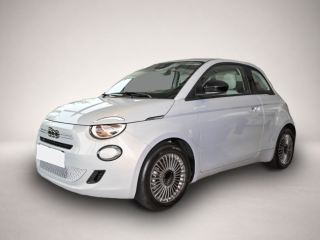 Fiat 500 (04/2026, Benzin)