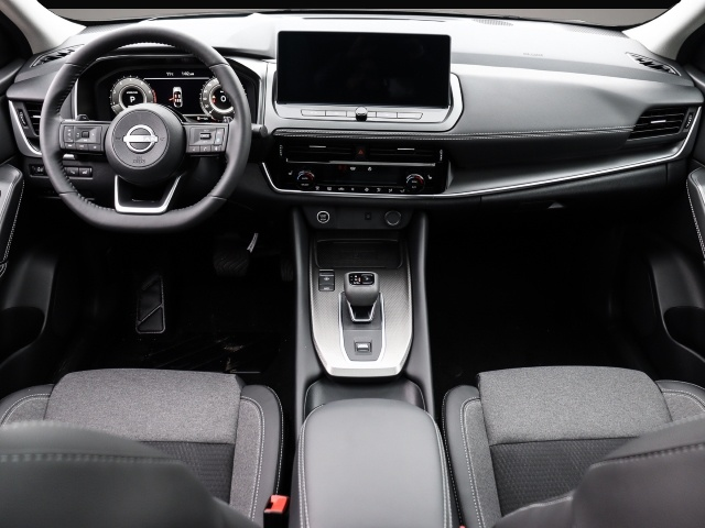 Nissan Qashqai (03/2025, Benzin)