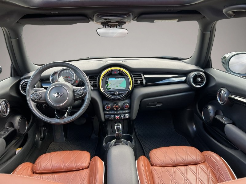Mini Cooper (12/2019, )