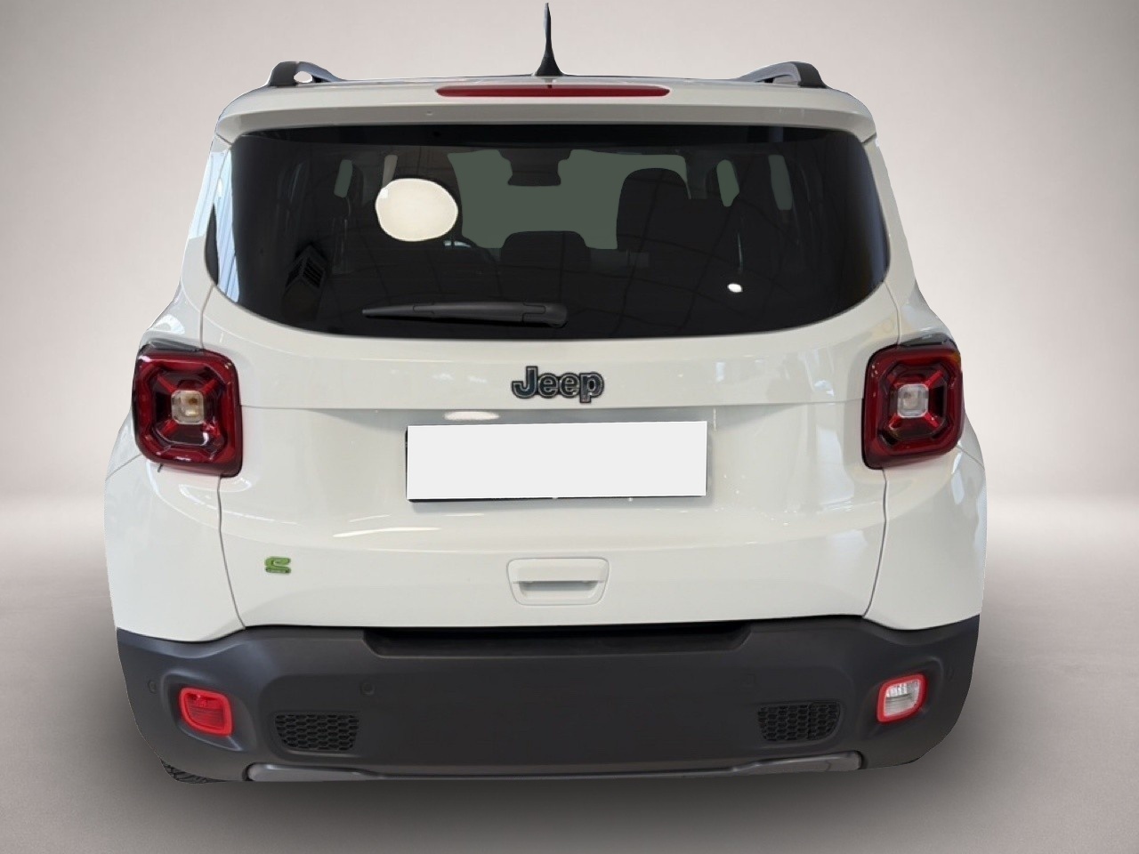 Jeep Renegade (10/2023, Benzin)