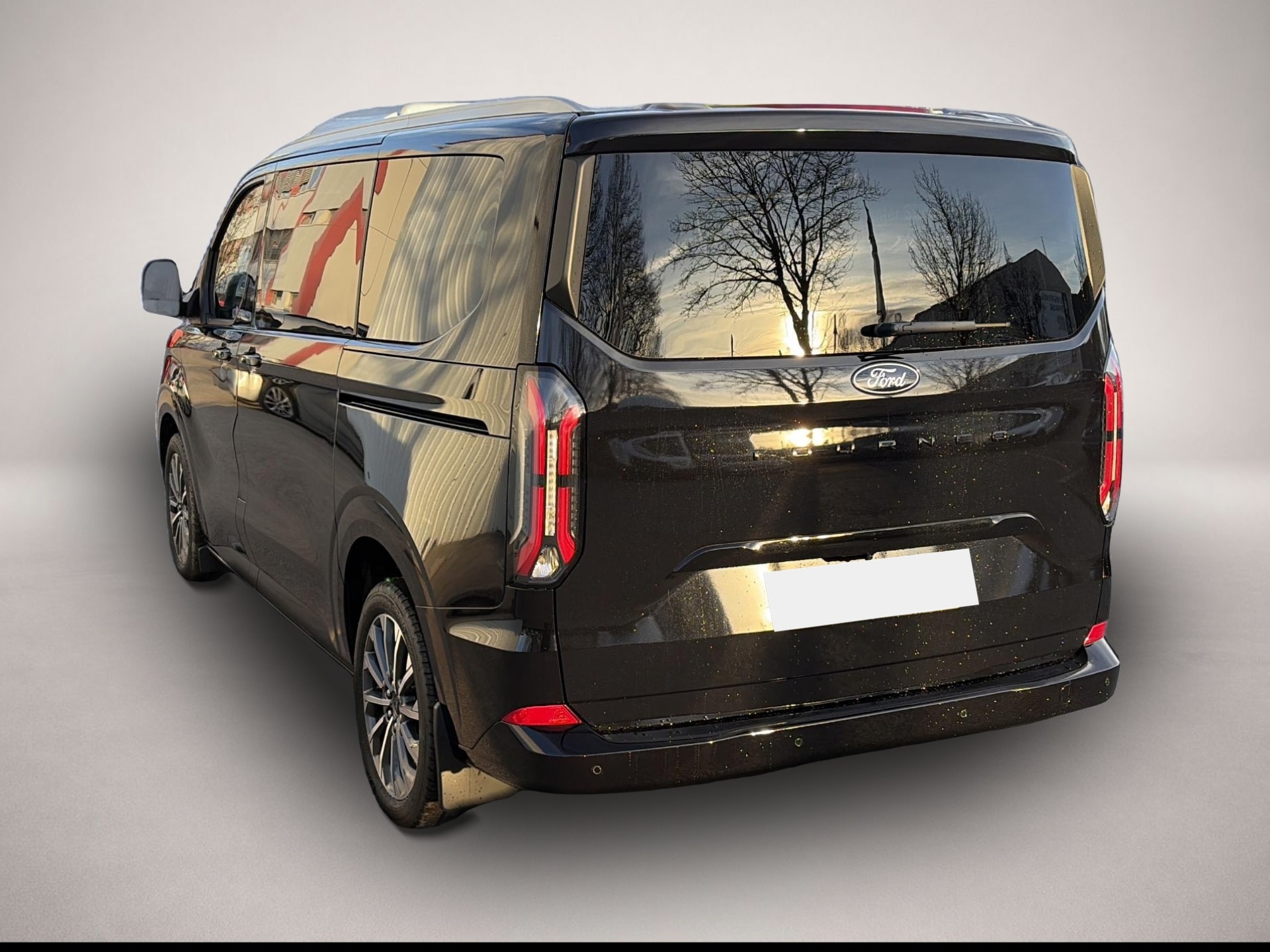 Ford Tourneo Custom (11/2025, Diesel)
