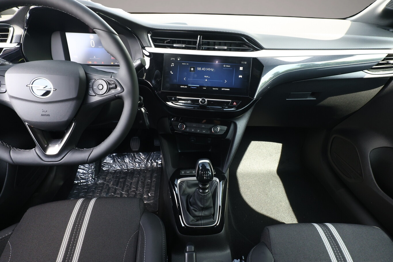 Opel Corsa (10/2025, Benzin)