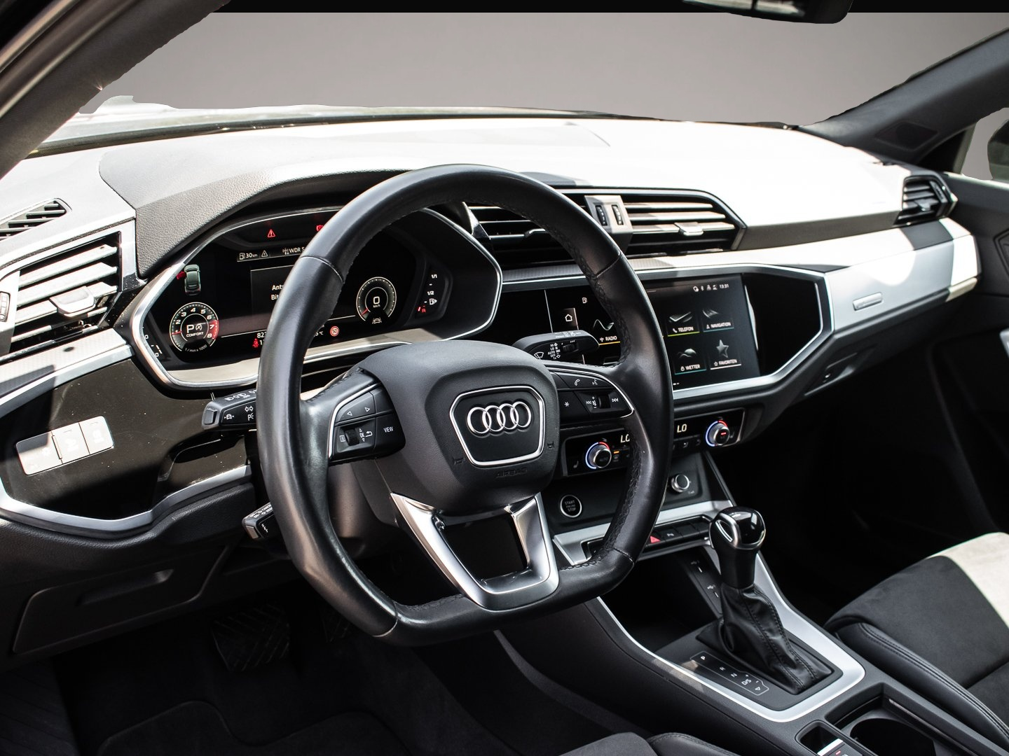Audi Q3 (06/2023, )