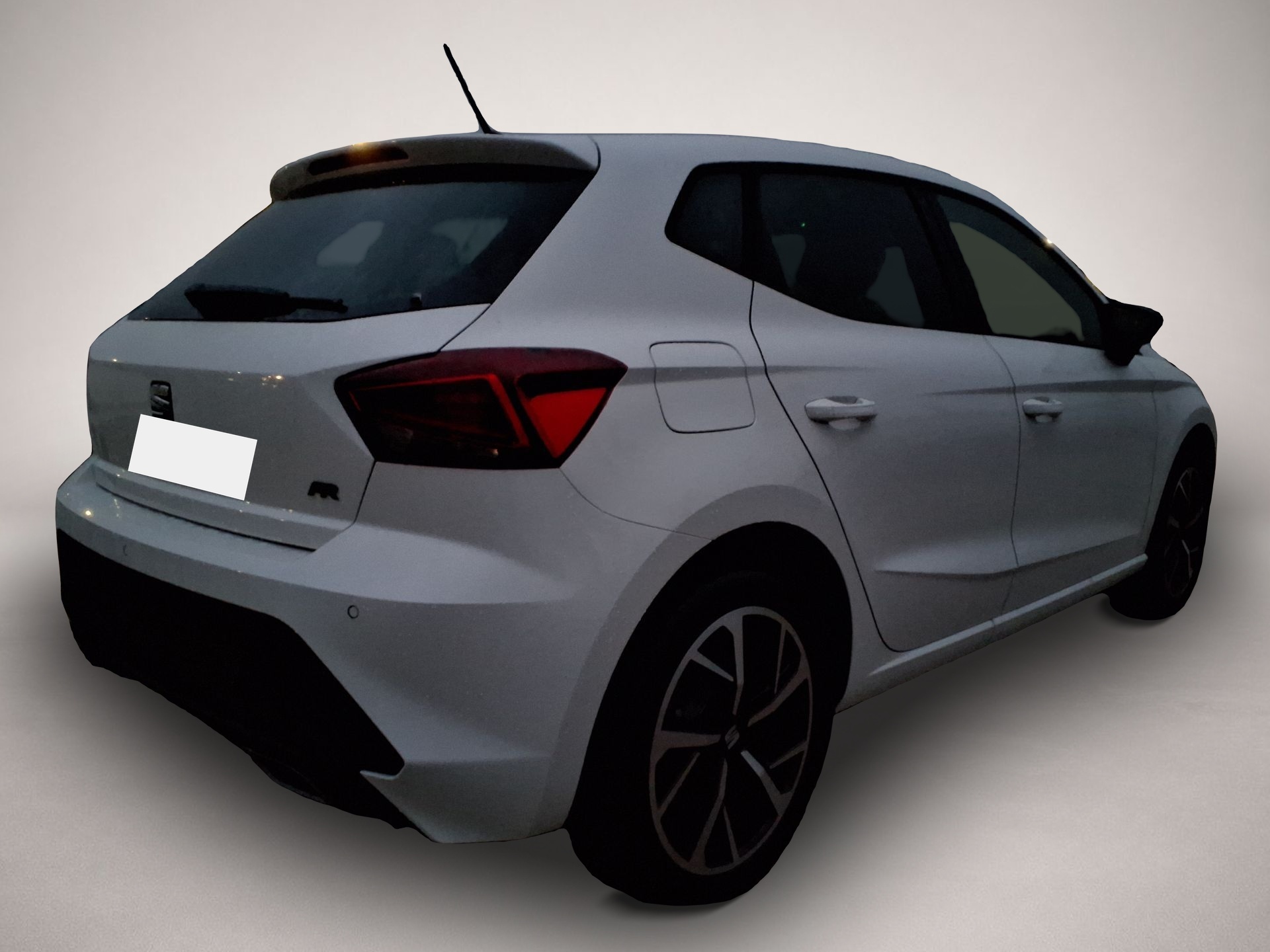 SEAT Ibiza, image 3 of 5