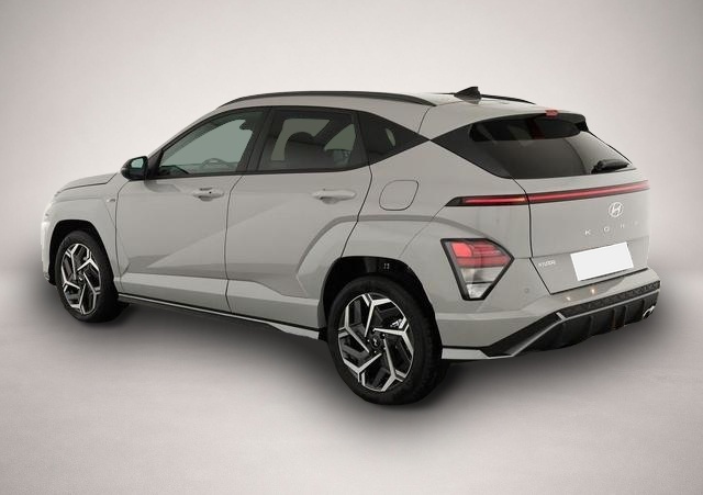 Hyundai KONA (08/2026, Benzin)