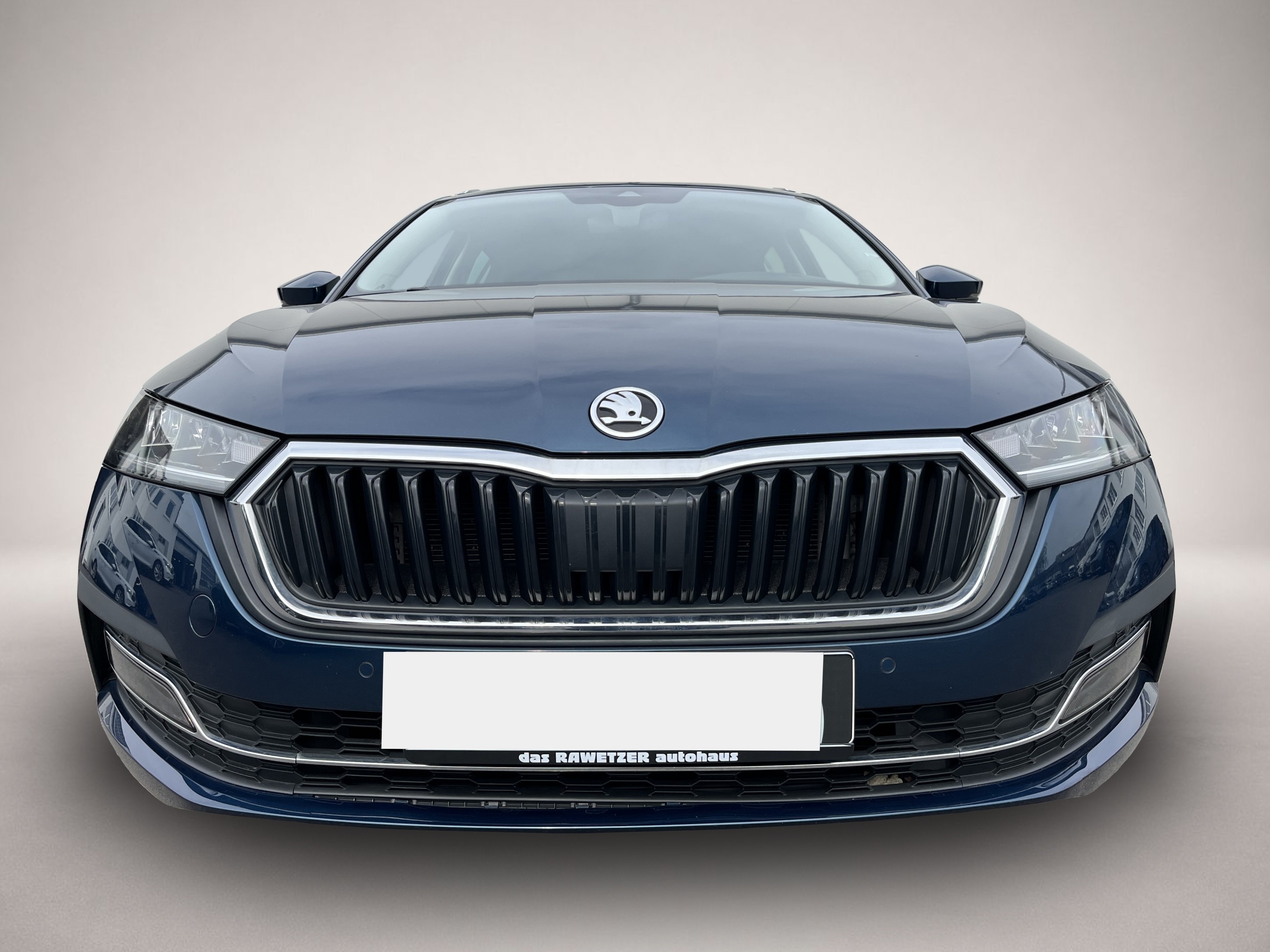 Skoda Octavia (12/2021, Benzin)