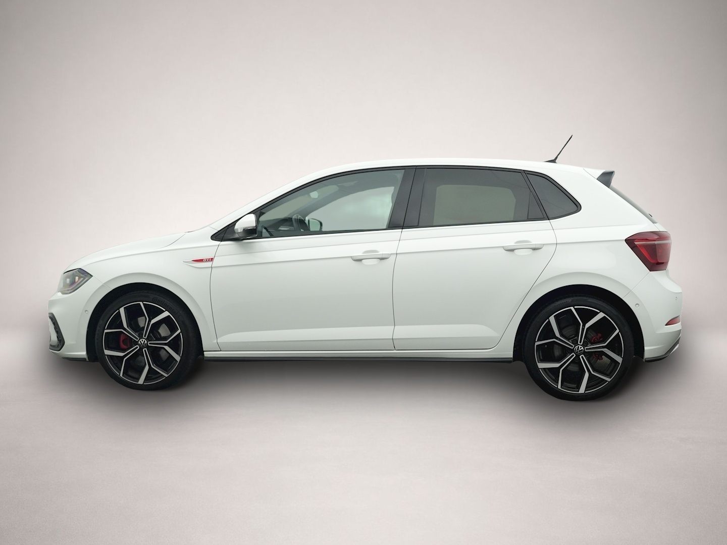 Volkswagen Polo (05/2022, Benzin)